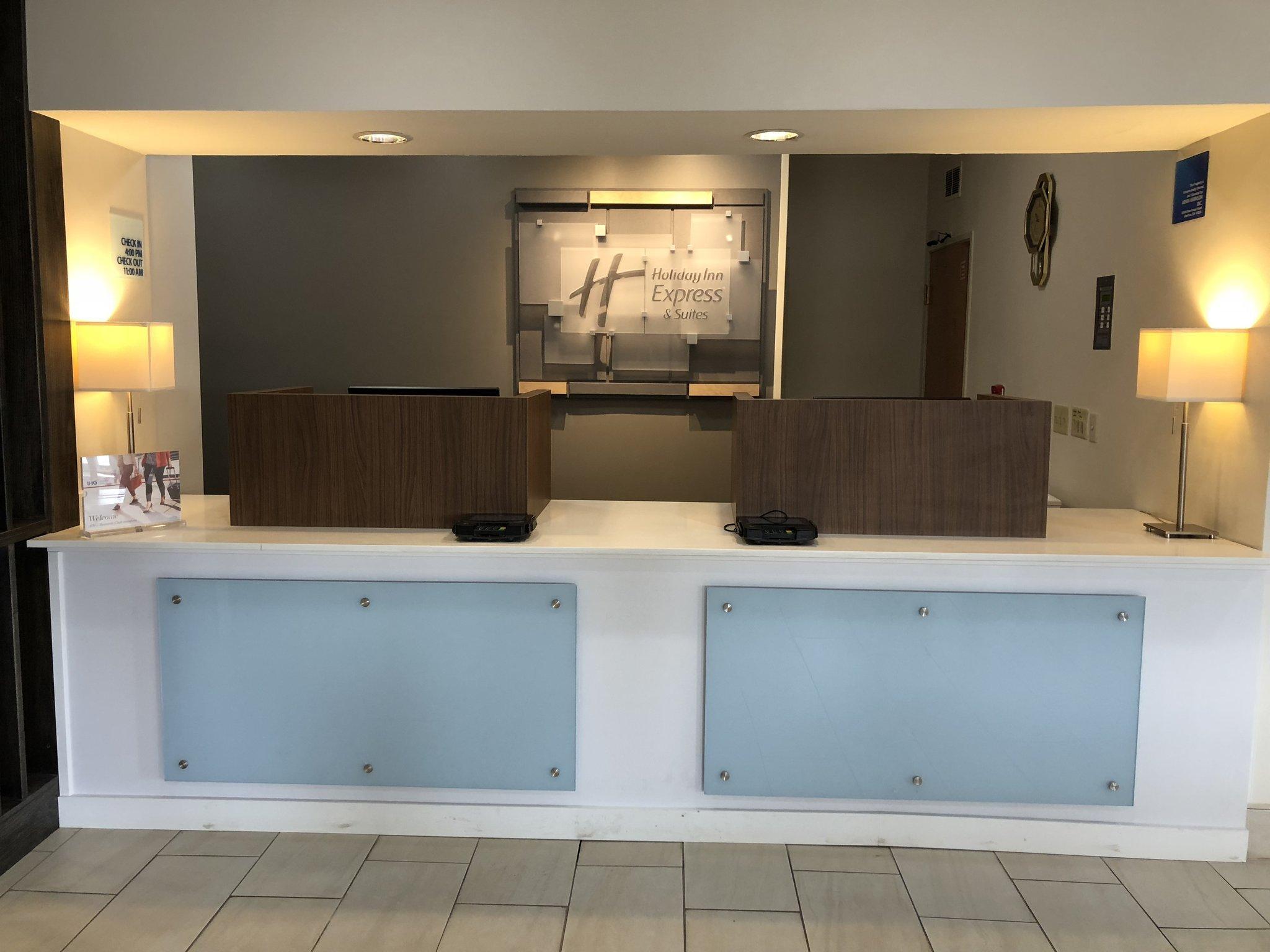 Holiday Inn Express & Suites Harrison By Ihg Buitenkant foto