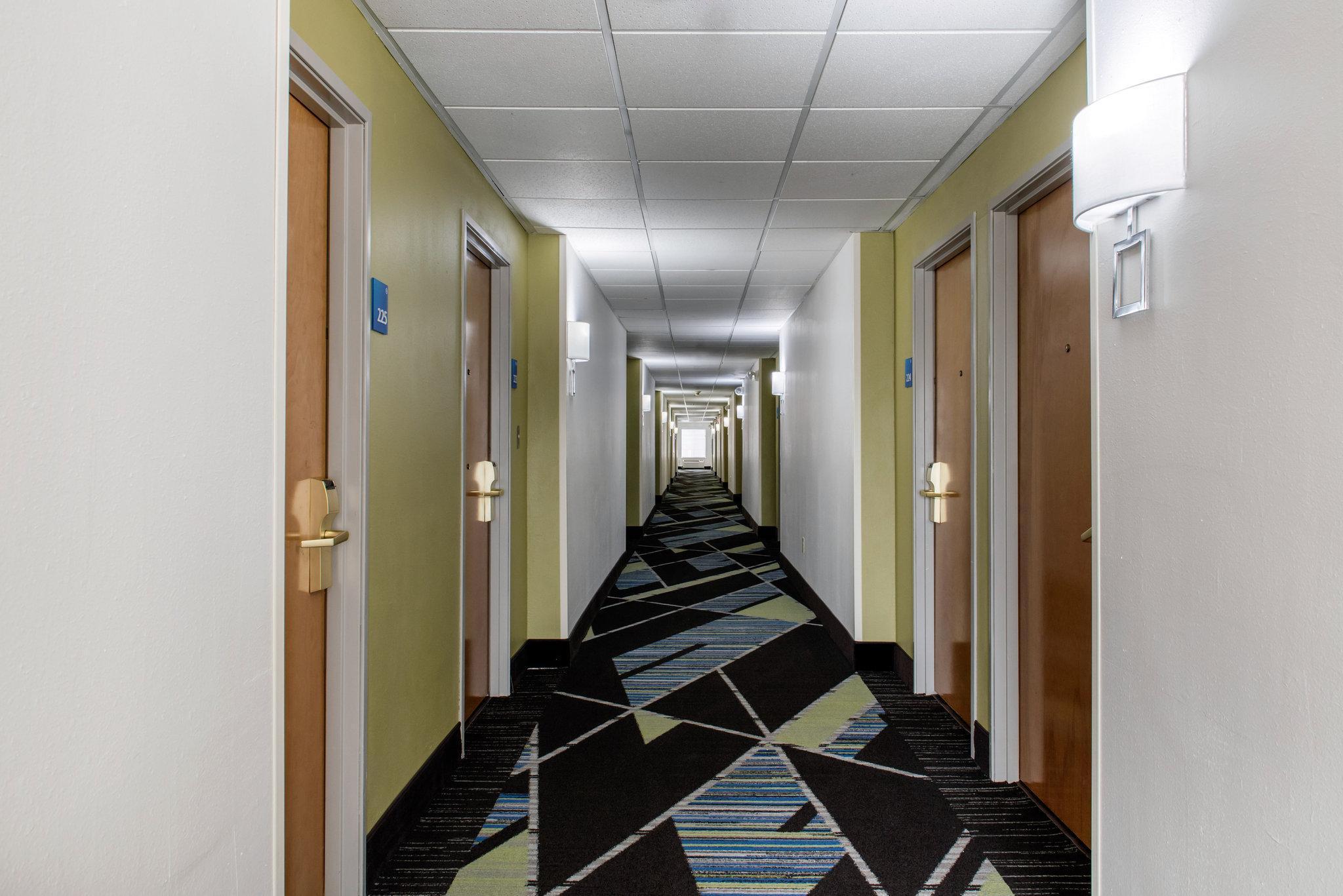 Holiday Inn Express & Suites Harrison By Ihg Buitenkant foto