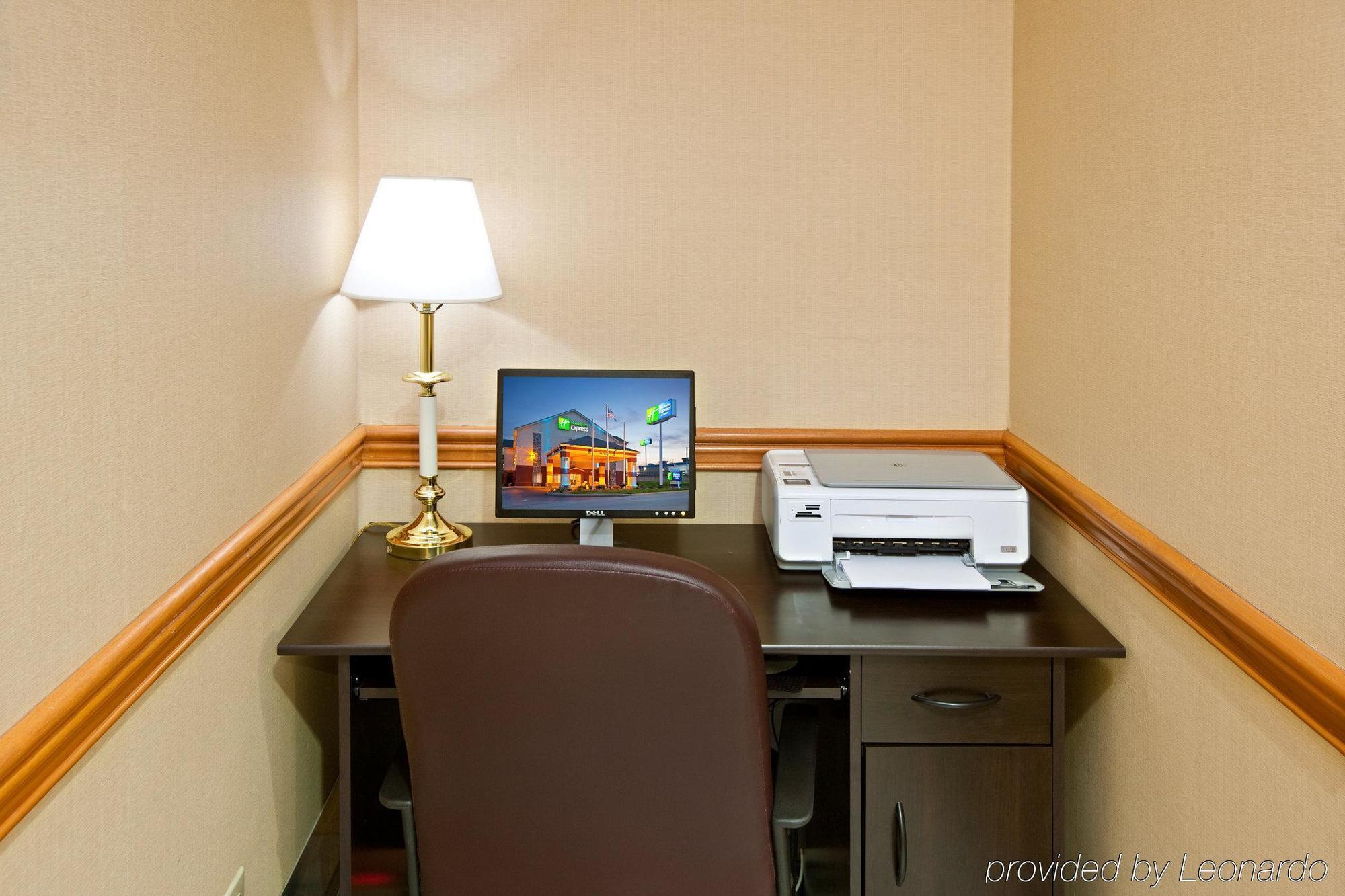 Holiday Inn Express & Suites Harrison By Ihg Faciliteiten foto