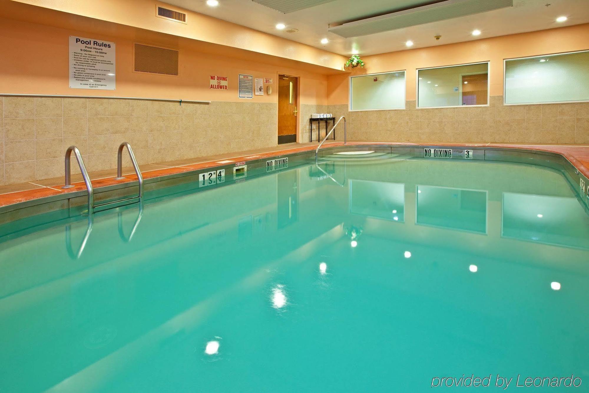 Holiday Inn Express & Suites Harrison By Ihg Faciliteiten foto